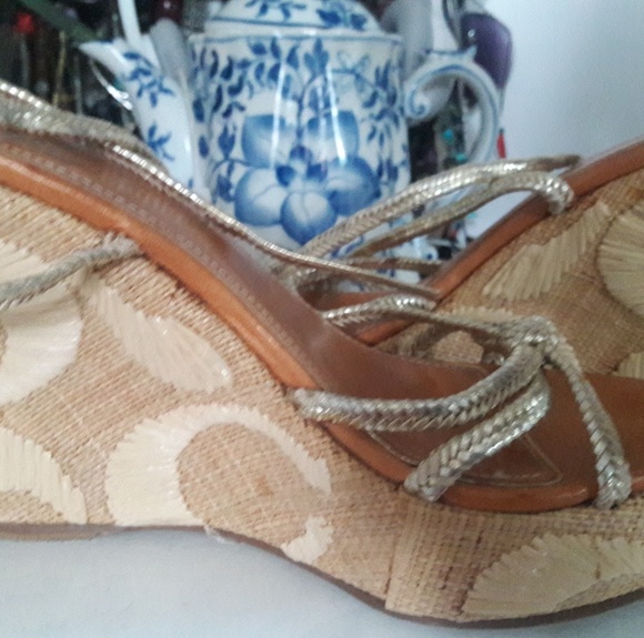 Shoes - Picture 2 of 2